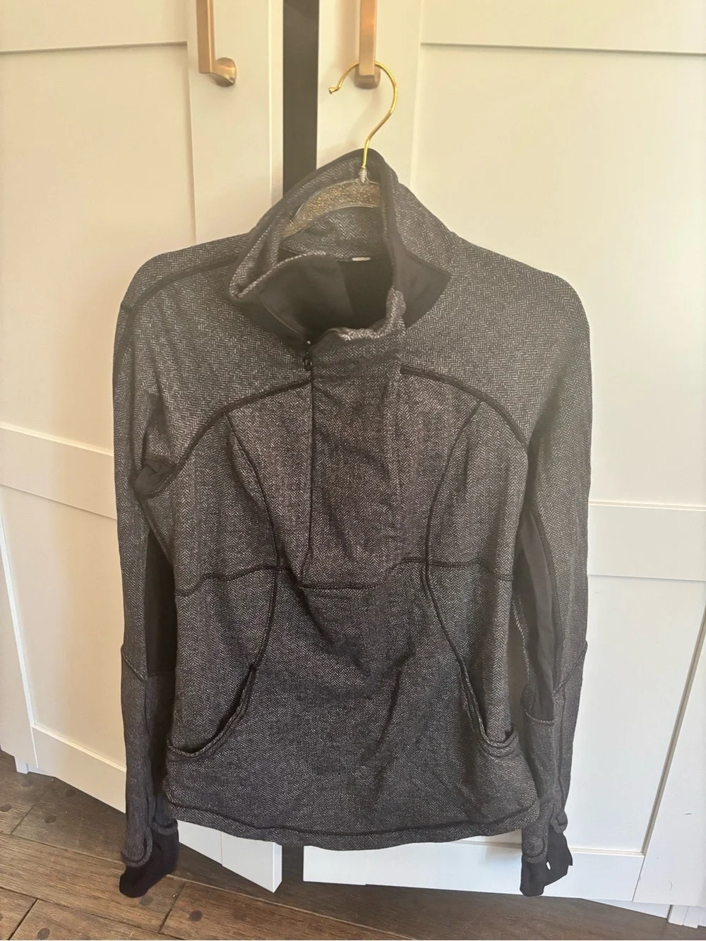 Lululemon Base Runner Heathered Gray Athletic Pullover Hoodie Running Size 8